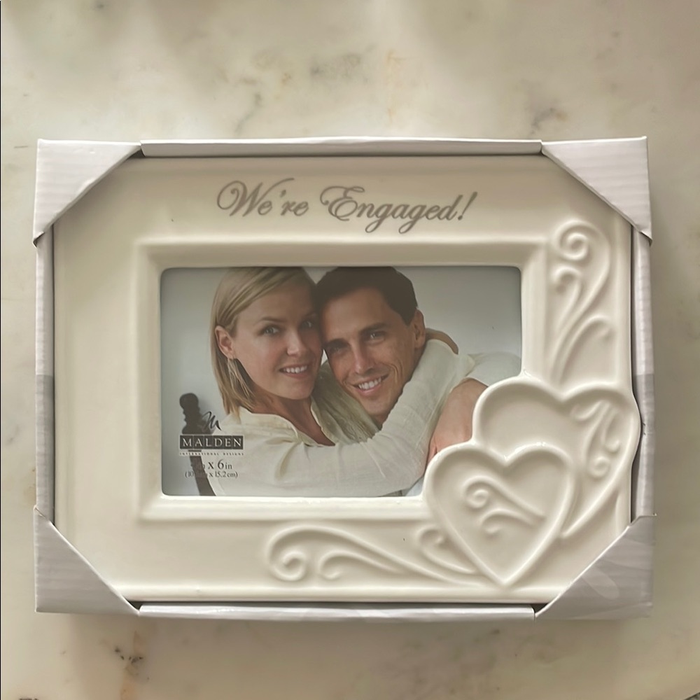 Malden White Romantic Heart Accented Picture Frame